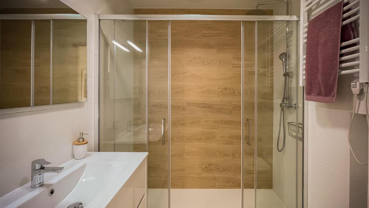 Piso Centrico En Mino Apartman Kültér fotó